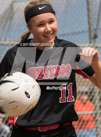 Thumbnail 1 in Racine vs Muskego (WIAA Division 1 Regional Playoff) photogallery.