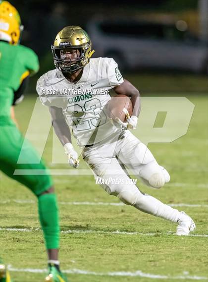 Thumbnail 3 in Cardinal Gibbons @ Richmond photogallery.