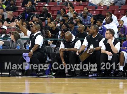 Thumbnail 2 in Center vs. Sacramento (CIF SJS D3 Final) photogallery.