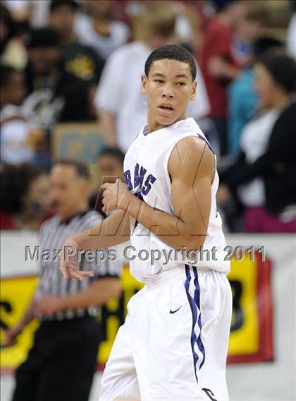 Thumbnail 1 in Center vs. Sacramento (CIF SJS D3 Final) photogallery.