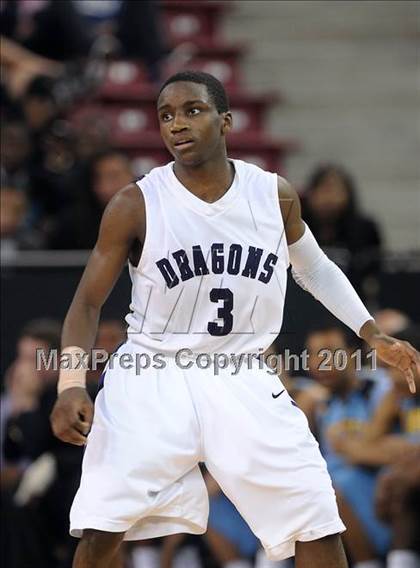 Thumbnail 3 in Center vs. Sacramento (CIF SJS D3 Final) photogallery.