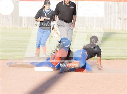 Thumbnail 1 in Madison Central vs. Southaven photogallery.