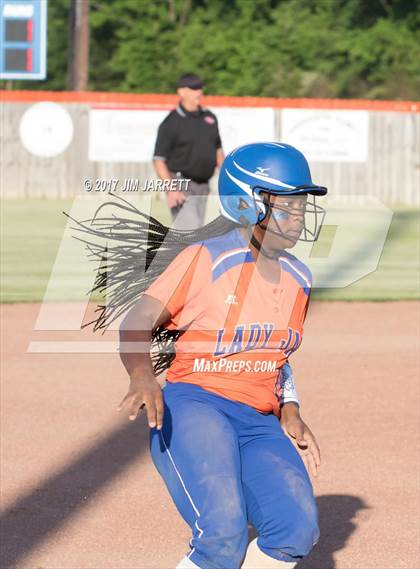 Thumbnail 2 in Madison Central vs. Southaven photogallery.