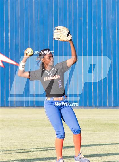 Thumbnail 3 in Madison Central vs. Southaven photogallery.