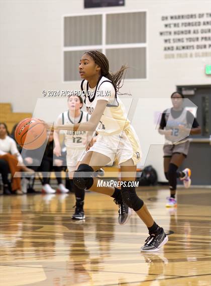 Thumbnail 1 in Jordan vs Paetow photogallery.