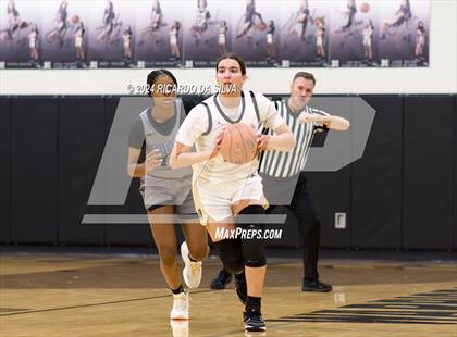 Thumbnail 2 in Jordan vs Paetow photogallery.