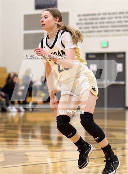 Thumbnail 2 in Jordan vs Paetow photogallery.
