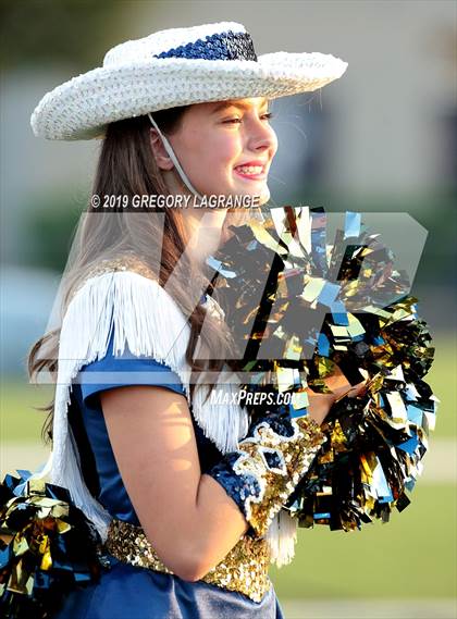 Thumbnail 3 in Little Elm vs Keller Central photogallery.