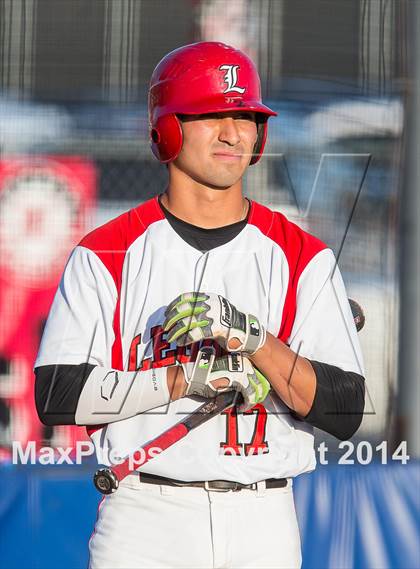 Thumbnail 1 in Red Oak vs. Mansfield Legacy (UIL 4A Region 2 Quarterfinal Playoff) photogallery.