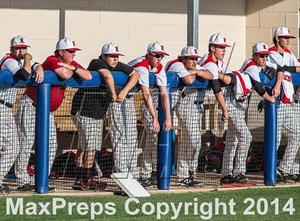 Thumbnail 1 in Red Oak vs. Mansfield Legacy (UIL 4A Region 2 Quarterfinal Playoff) photogallery.