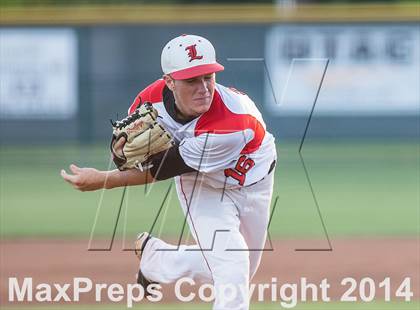 Thumbnail 1 in Red Oak vs. Mansfield Legacy (UIL 4A Region 2 Quarterfinal Playoff) photogallery.