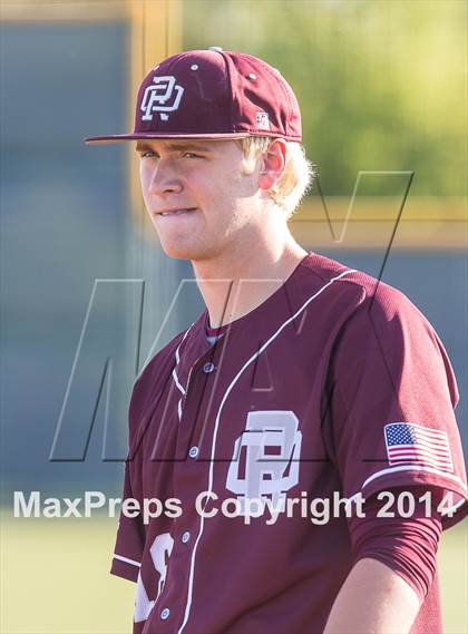 Thumbnail 2 in Red Oak vs. Mansfield Legacy (UIL 4A Region 2 Quarterfinal Playoff) photogallery.