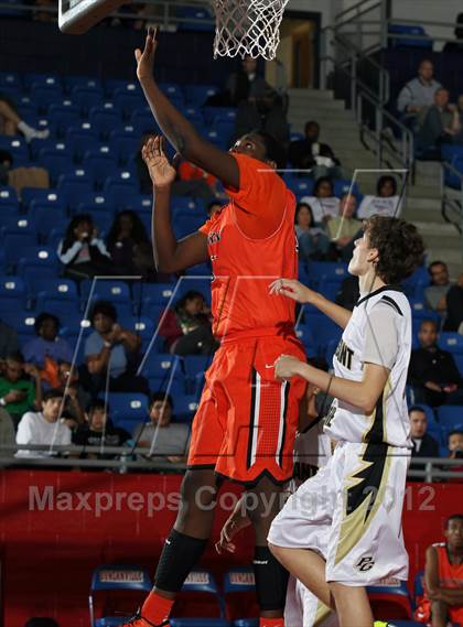 Thumbnail 2 in Rockwall vs. Pleasant Grove (Thanksgiving Hoopfest) photogallery.