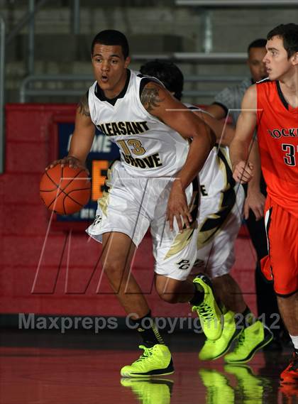 Thumbnail 3 in Rockwall vs. Pleasant Grove (Thanksgiving Hoopfest) photogallery.
