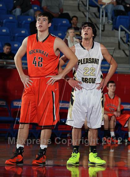 Thumbnail 3 in Rockwall vs. Pleasant Grove (Thanksgiving Hoopfest) photogallery.
