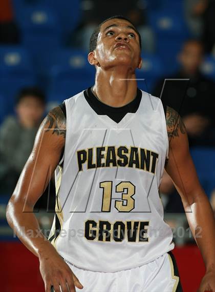 Thumbnail 2 in Rockwall vs. Pleasant Grove (Thanksgiving Hoopfest) photogallery.