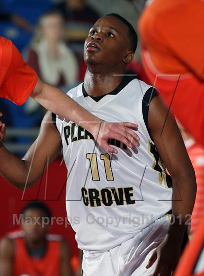 Thumbnail 3 in Rockwall vs. Pleasant Grove (Thanksgiving Hoopfest) photogallery.