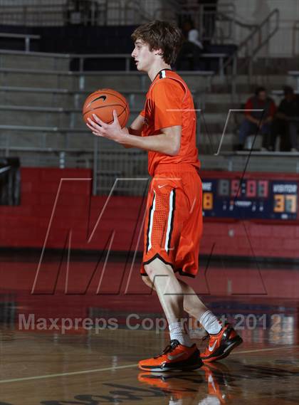 Thumbnail 2 in Rockwall vs. Pleasant Grove (Thanksgiving Hoopfest) photogallery.