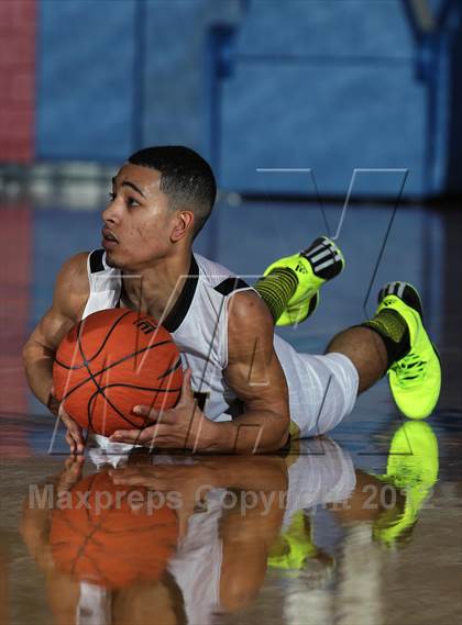 Thumbnail 1 in Rockwall vs. Pleasant Grove (Thanksgiving Hoopfest) photogallery.