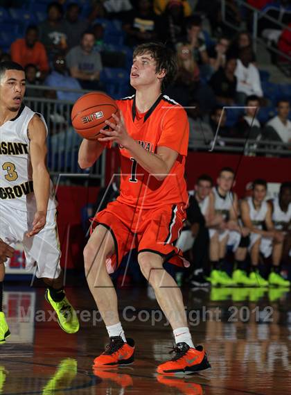 Thumbnail 3 in Rockwall vs. Pleasant Grove (Thanksgiving Hoopfest) photogallery.