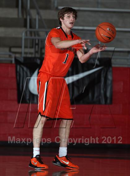 Thumbnail 1 in Rockwall vs. Pleasant Grove (Thanksgiving Hoopfest) photogallery.