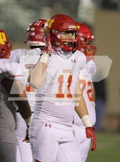 Thumbnail 3 in Carlsbad vs. Cathedral Catholic (CIF SDS Open Division Final) photogallery.