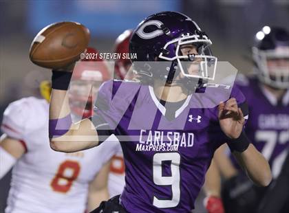 Thumbnail 3 in Carlsbad vs. Cathedral Catholic (CIF SDS Open Division Final) photogallery.