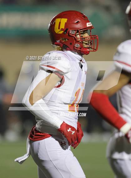 Thumbnail 3 in Carlsbad vs. Cathedral Catholic (CIF SDS Open Division Final) photogallery.