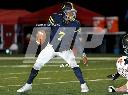 Thumbnail 2 in University School of Jackson @ Lausanne Collegiate (TSSAA Division 2 Class A Semifinal) photogallery.