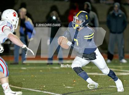 Thumbnail 3 in University School of Jackson @ Lausanne Collegiate (TSSAA Division 2 Class A Semifinal) photogallery.