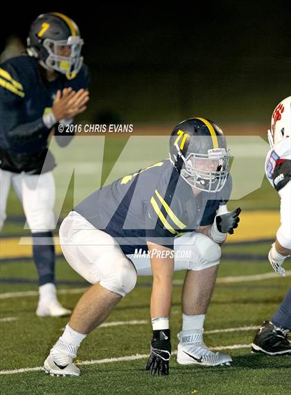 Thumbnail 2 in University School of Jackson @ Lausanne Collegiate (TSSAA Division 2 Class A Semifinal) photogallery.