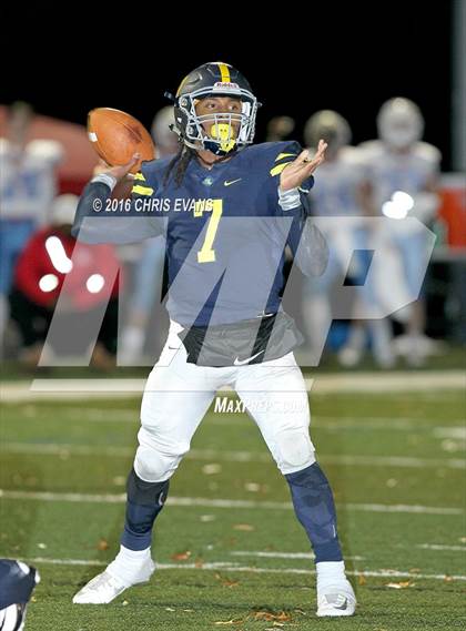 Thumbnail 2 in University School of Jackson @ Lausanne Collegiate (TSSAA Division 2 Class A Semifinal) photogallery.