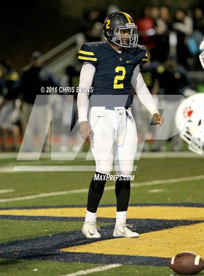 Thumbnail 1 in University School of Jackson @ Lausanne Collegiate (TSSAA Division 2 Class A Semifinal) photogallery.