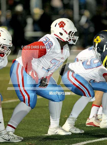 Thumbnail 3 in University School of Jackson @ Lausanne Collegiate (TSSAA Division 2 Class A Semifinal) photogallery.