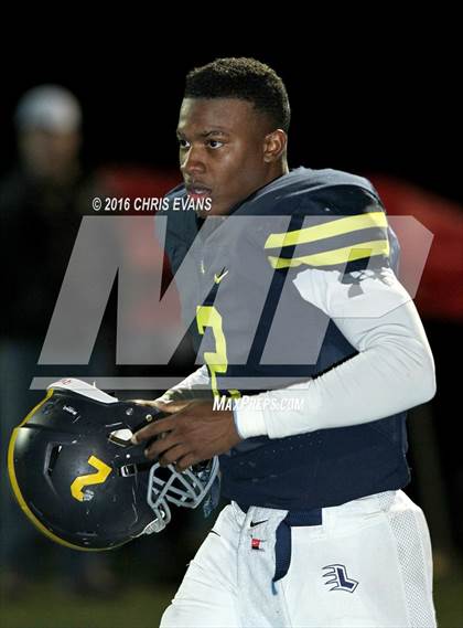 Thumbnail 1 in University School of Jackson @ Lausanne Collegiate (TSSAA Division 2 Class A Semifinal) photogallery.