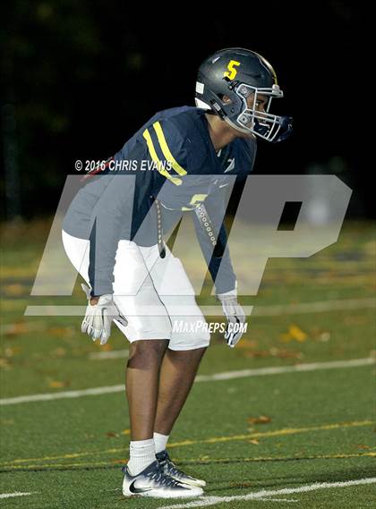 Thumbnail 1 in University School of Jackson @ Lausanne Collegiate (TSSAA Division 2 Class A Semifinal) photogallery.