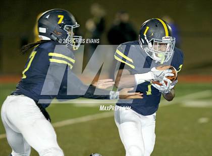 Thumbnail 3 in University School of Jackson @ Lausanne Collegiate (TSSAA Division 2 Class A Semifinal) photogallery.