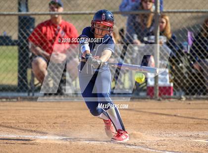 Thumbnail 2 in Sultana vs. Great Oak (Stu Penter Classic) photogallery.