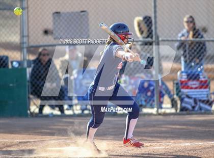 Thumbnail 3 in Sultana vs. Great Oak (Stu Penter Classic) photogallery.