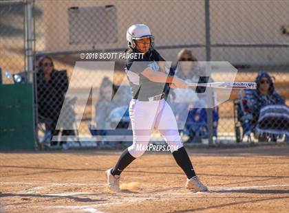 Thumbnail 2 in Sultana vs. Great Oak (Stu Penter Classic) photogallery.