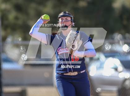 Thumbnail 2 in Sultana vs. Great Oak (Stu Penter Classic) photogallery.