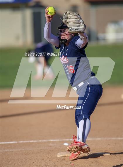 Thumbnail 1 in Sultana vs. Great Oak (Stu Penter Classic) photogallery.