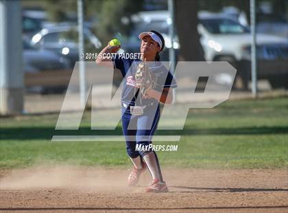 Thumbnail 2 in Sultana vs. Great Oak (Stu Penter Classic) photogallery.
