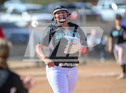 Thumbnail 1 in Sultana vs. Great Oak (Stu Penter Classic) photogallery.