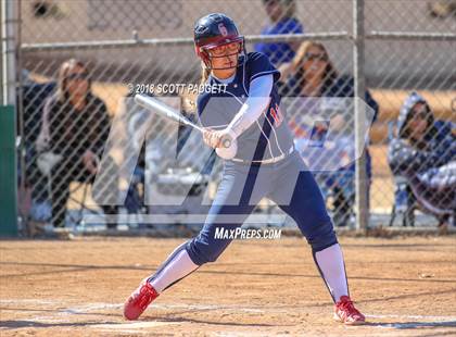 Thumbnail 3 in Sultana vs. Great Oak (Stu Penter Classic) photogallery.