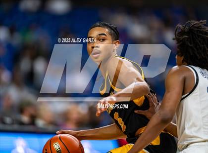 Thumbnail 3 in Fort Bend Marshall vs. Mansfield Summit (UIL 5A Basketball Division II Final) photogallery.
