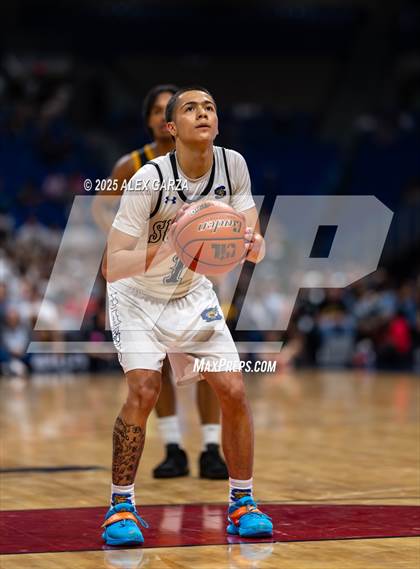 Thumbnail 2 in Fort Bend Marshall vs. Mansfield Summit (UIL 5A Basketball Division II Final) photogallery.