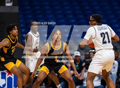 Thumbnail 1 in Fort Bend Marshall vs. Mansfield Summit (UIL 5A Basketball Division II Final) photogallery.
