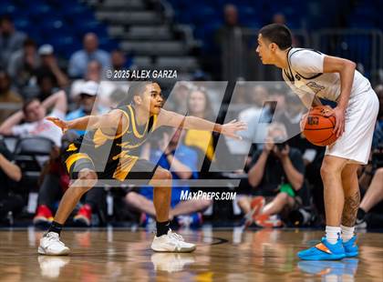 Thumbnail 1 in Fort Bend Marshall vs. Mansfield Summit (UIL 5A Basketball Division II Final) photogallery.