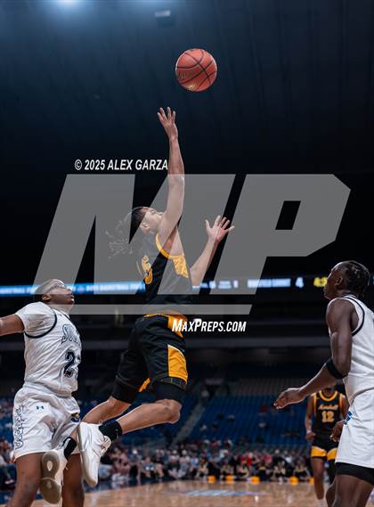 Thumbnail 3 in Fort Bend Marshall vs. Mansfield Summit (UIL 5A Basketball Division II Final) photogallery.